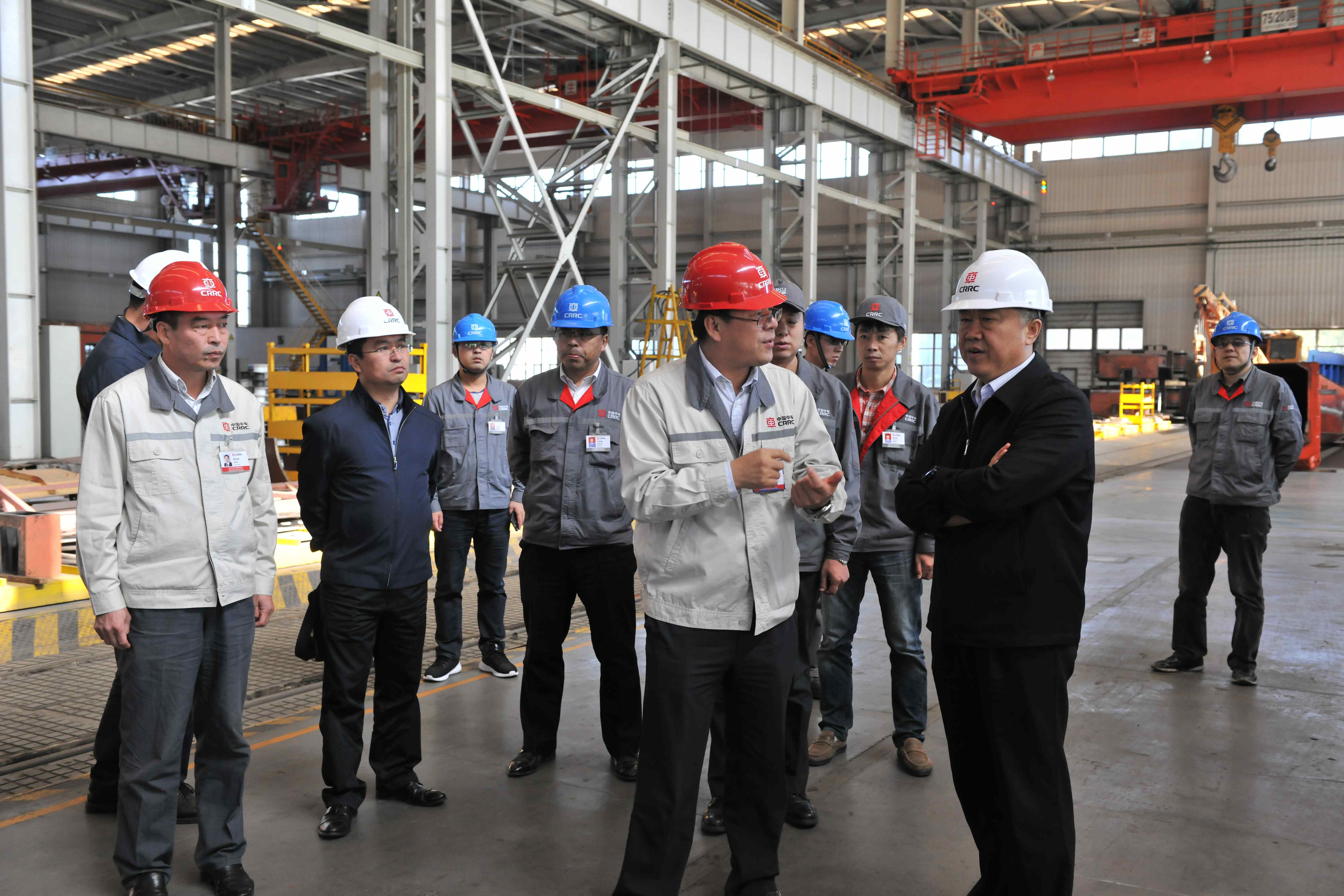 2017年9月26日，中國鐵路總公司運輸局車輛部副主任吳國棟到齊齊哈爾公司調研。