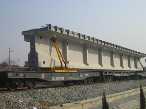 DL1型大噸位預製梁運輸專用車