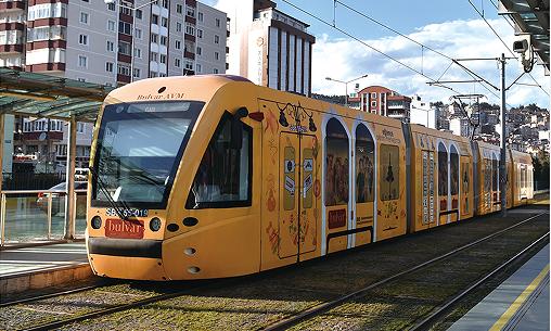 土耳其薩姆鬆低地板有軌電車