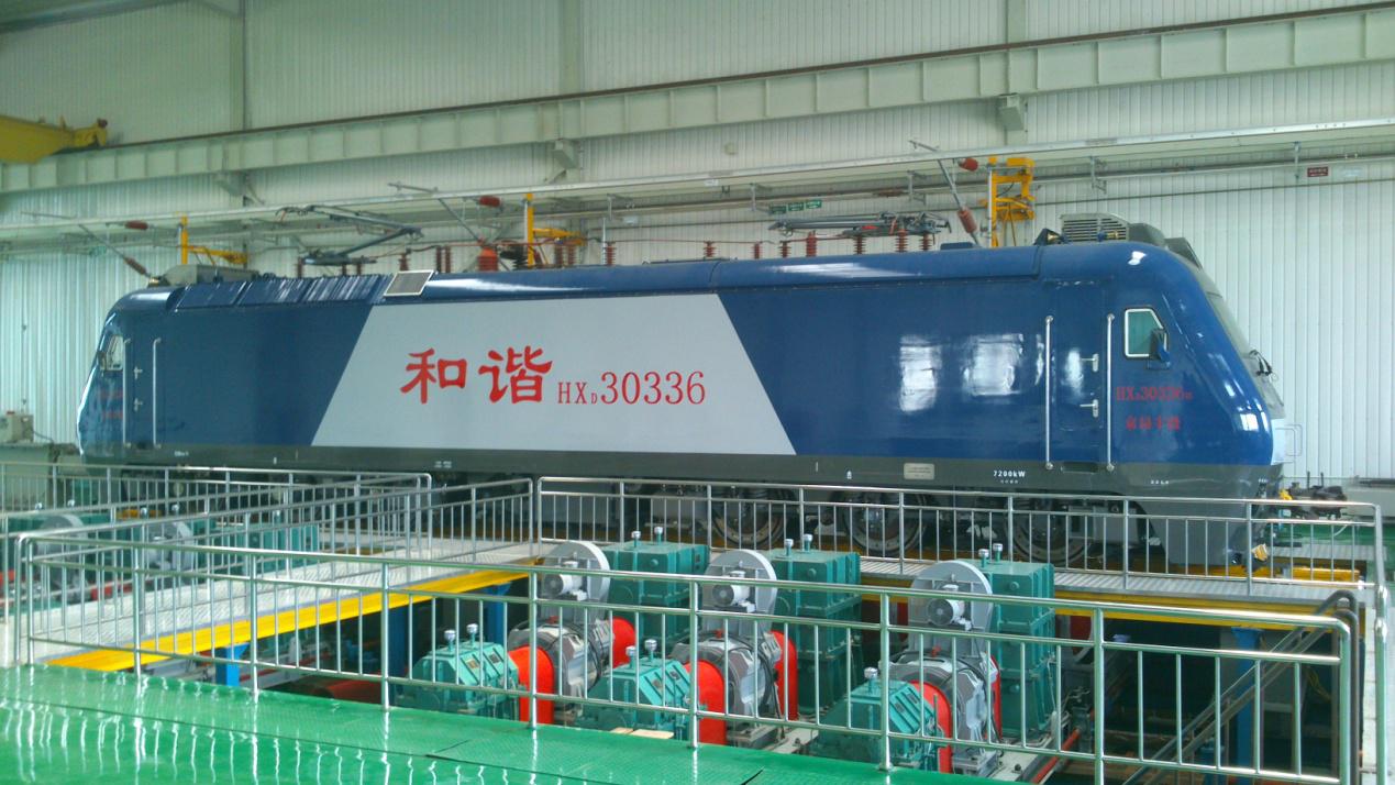 大功率電力機車整車動態試驗台投入使用