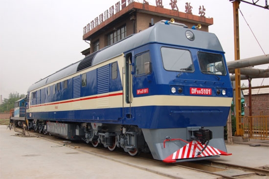 東風8B型內燃機車