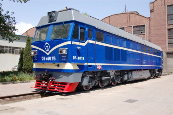 東風4C型內燃機車