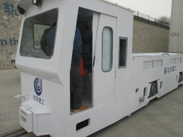 XK45－9（7）/540 型蓄電池車