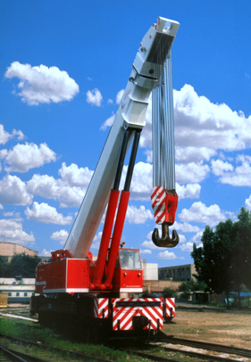 NS1252型125噸全液壓鐵路起重機