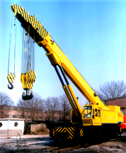 RC-N1005-TZR型100t 全液壓鐵路起重機（出口坦讚鐵路）