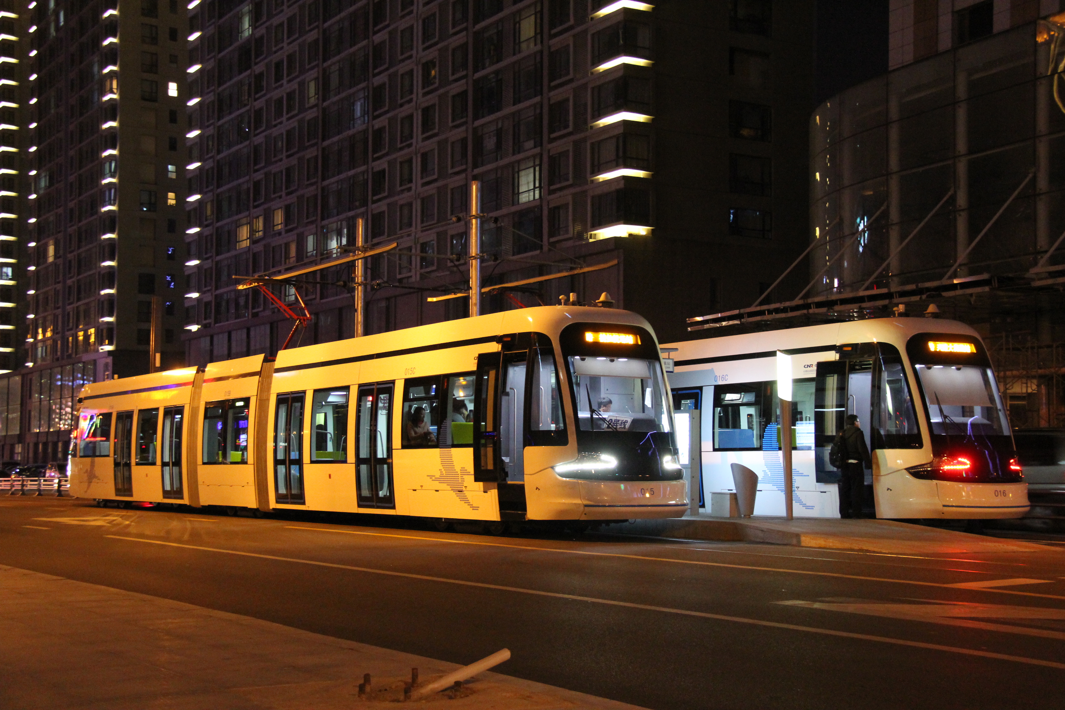 最美的不是如約而至，而是不約而同