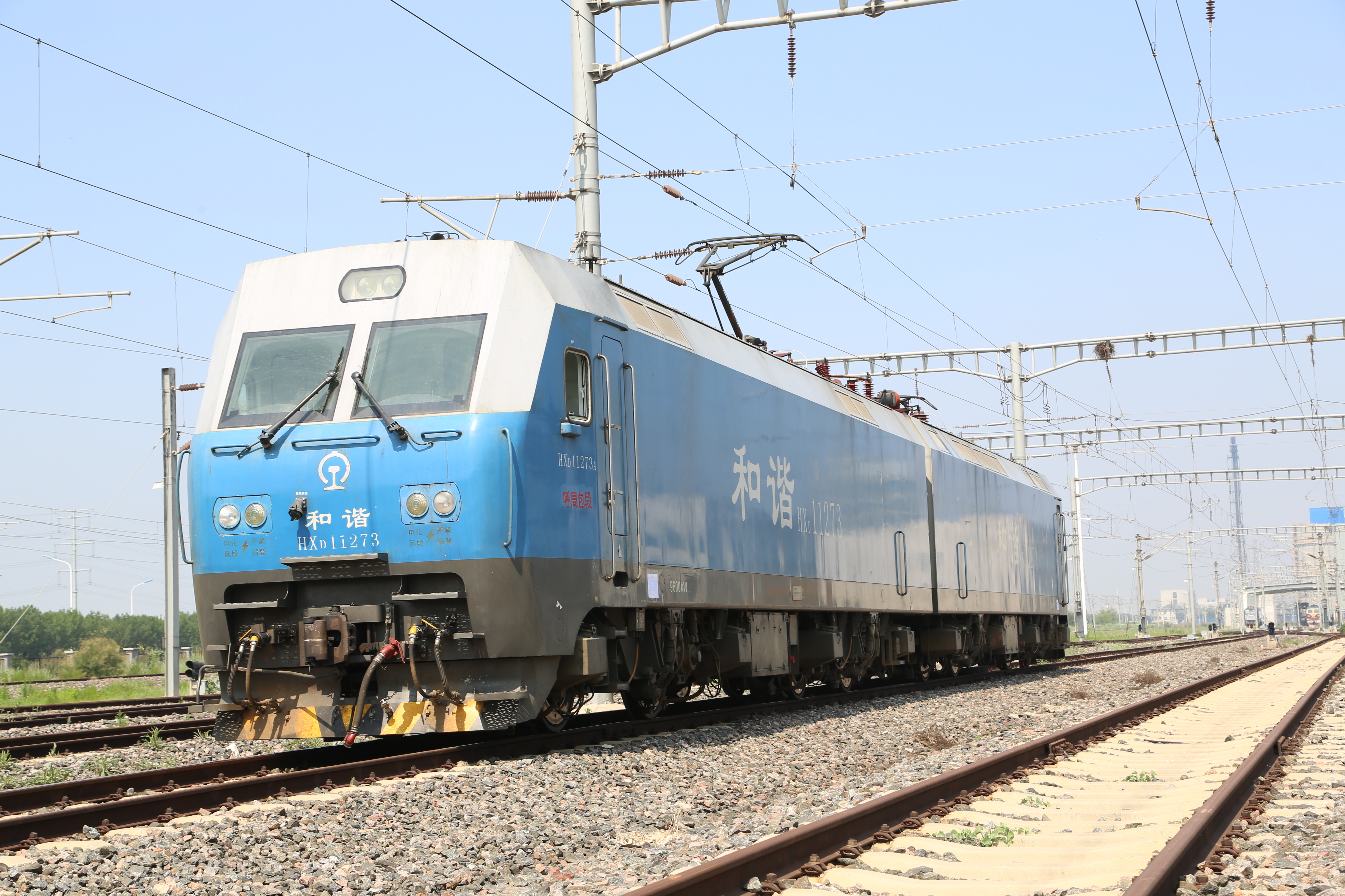 HXD1型電力機車檢修工作