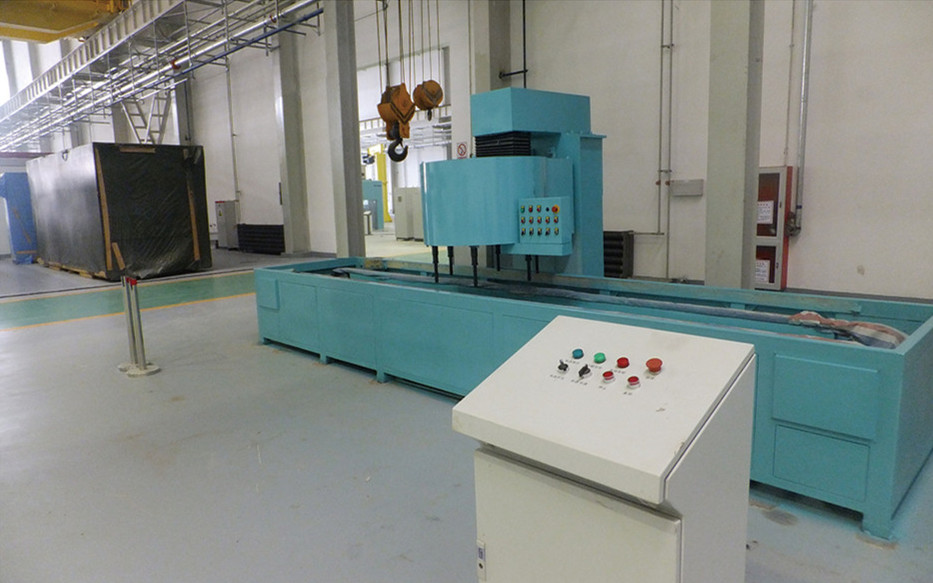 機車輪裝製動盤工位智能擰緊機ZZB-200DA