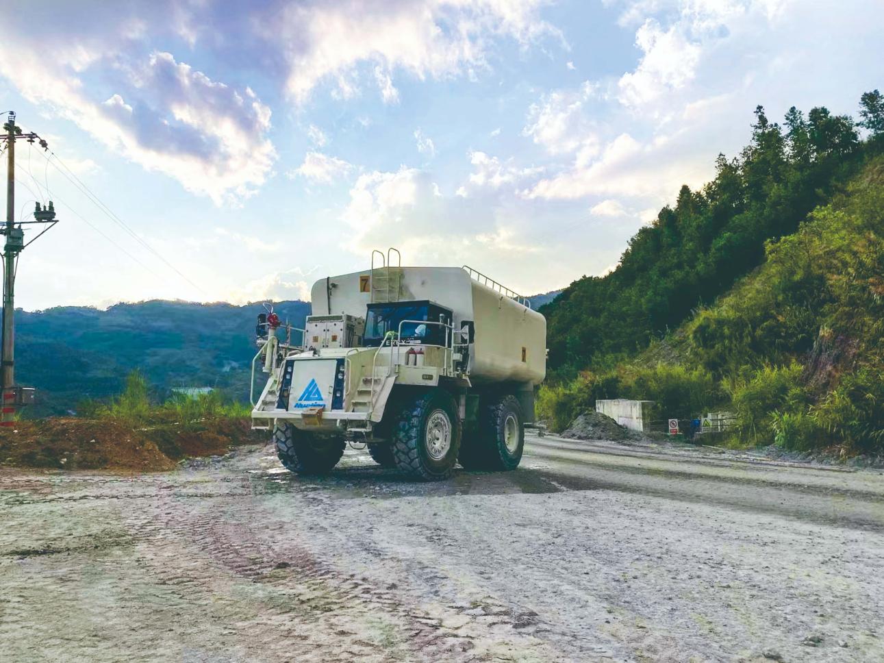 TR60礦用灑水車油改電