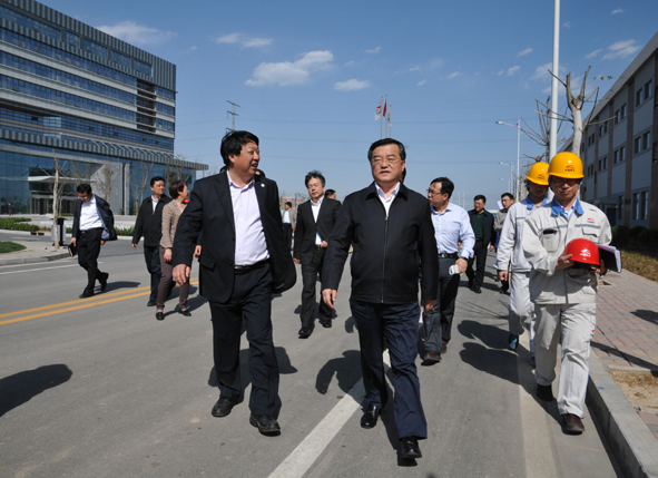 2015年4月21日，河北省省長張慶偉蒞臨公司視察工作