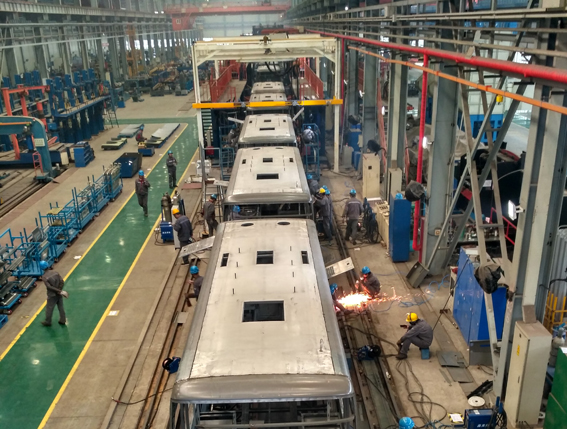 公司首批新能源汽車訂單開始生產