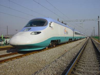 “中華之星”270km/h交流傳動電動車組