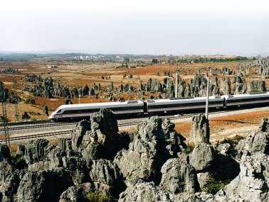 春城號”動力分散型交直傳動電動車組