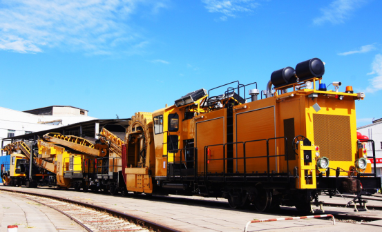 BS1200型邊坡清篩機