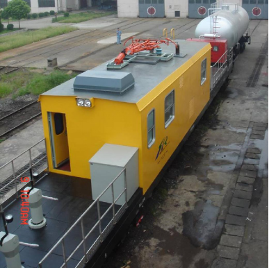 高壓絕緣子水衝洗車組