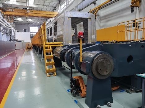 車體強度試驗台