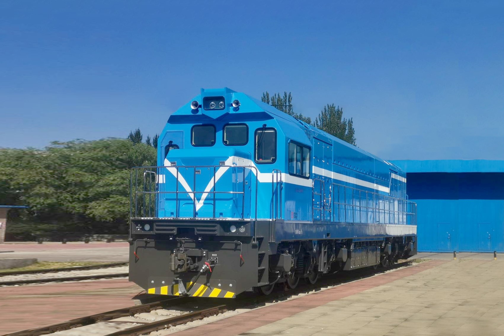 1750kW蓄電池機車