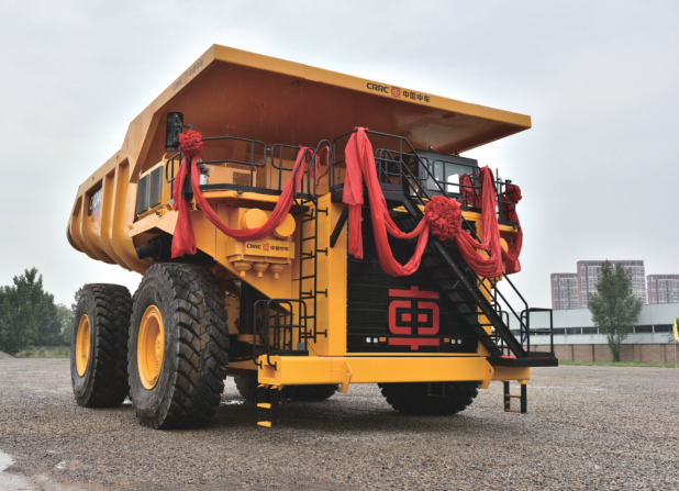 山西造礦山“巨無霸”滿載迎考